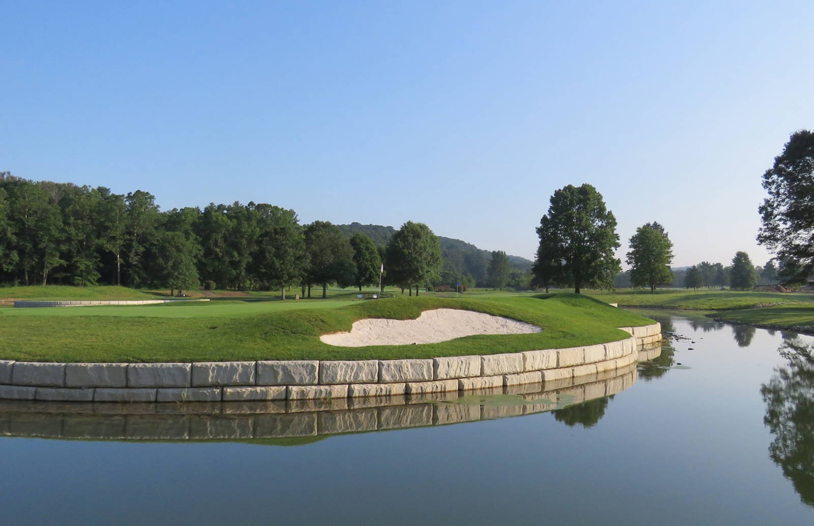 Green, Water Hazard, Pleasant Valley Golf Club, Pattaya, Thailand
