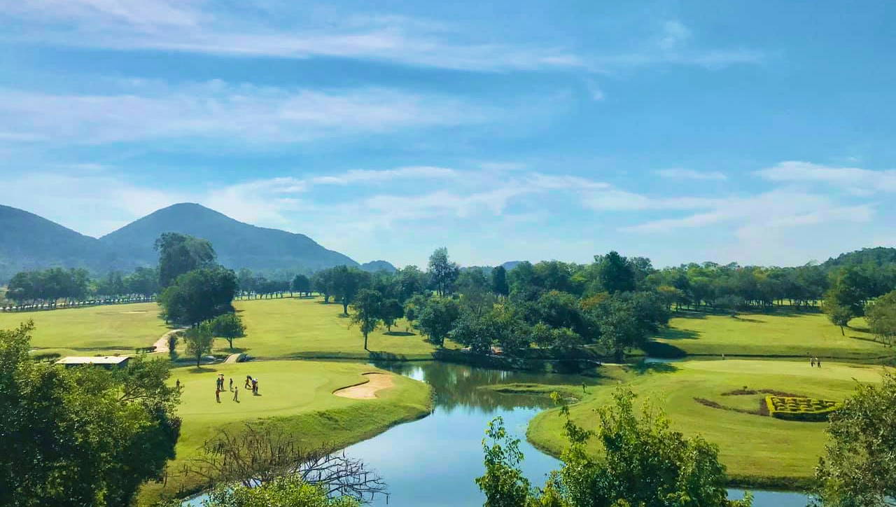 Green, Water Hazard, Plutaluang Navy Golf Course, Pattaya, Thailand