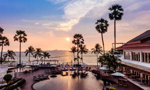 Pullman Pattaya Hotel G golf course