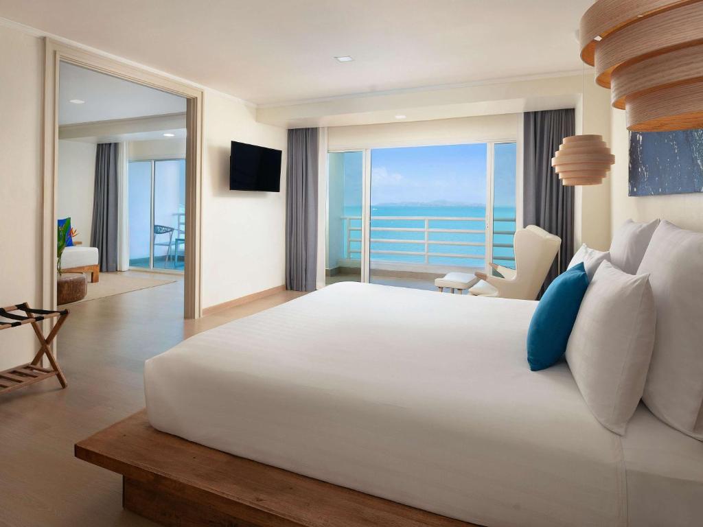 Pullman Pattaya Hotel G, Pattaya, Thailand
