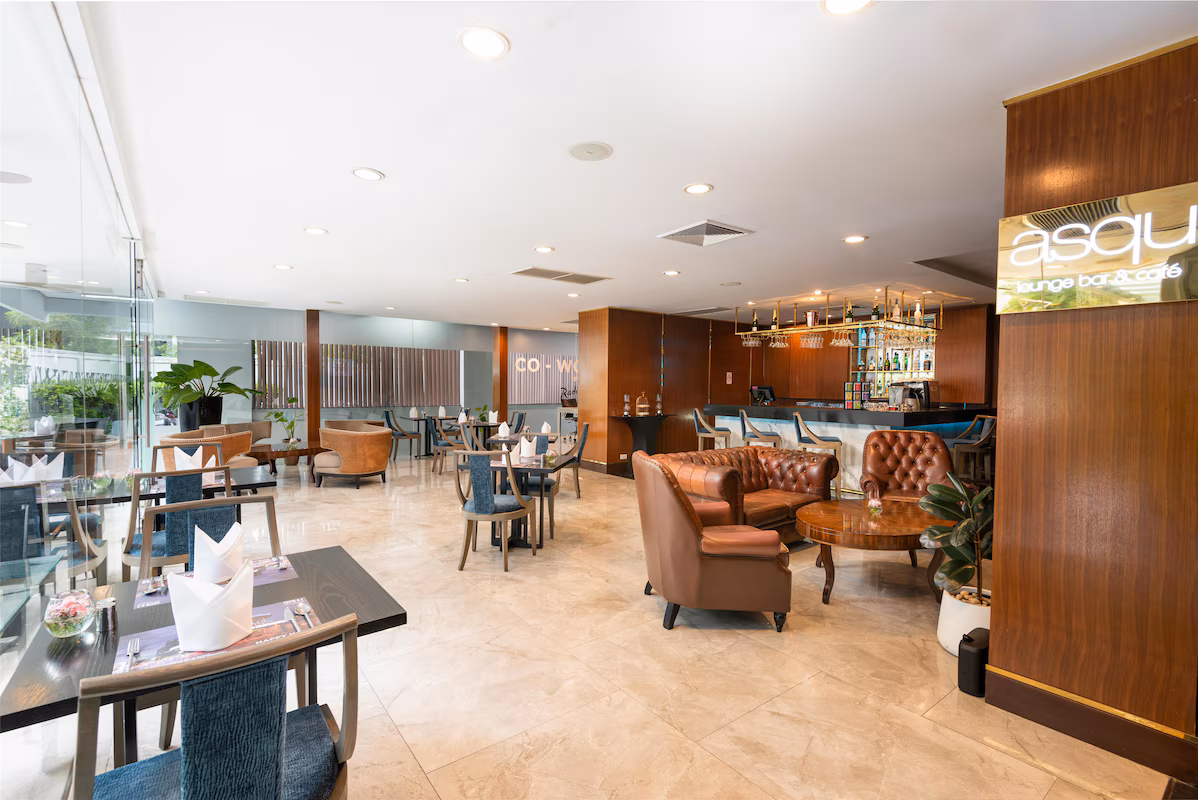 Radisson Suites Bangkok Sukhumvit, Bangkok, Thailand