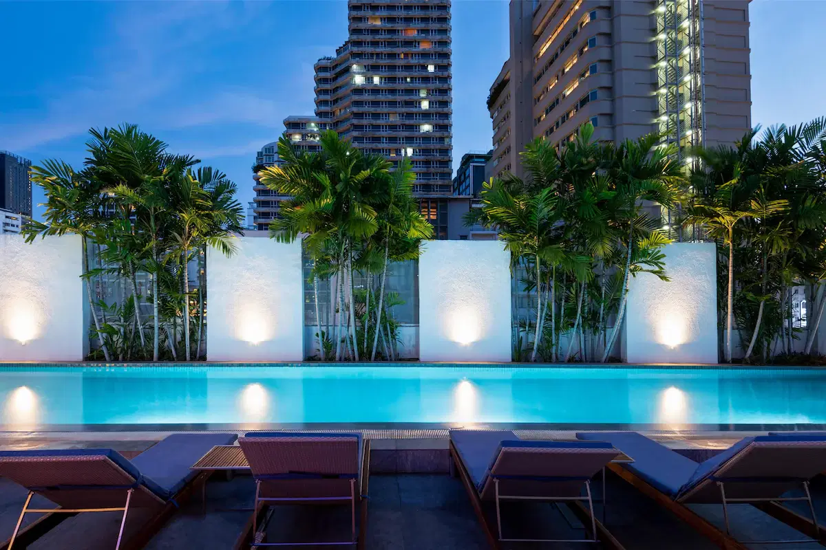 Radisson Suites Bangkok Sukhumvit, Bangkok, Thailand