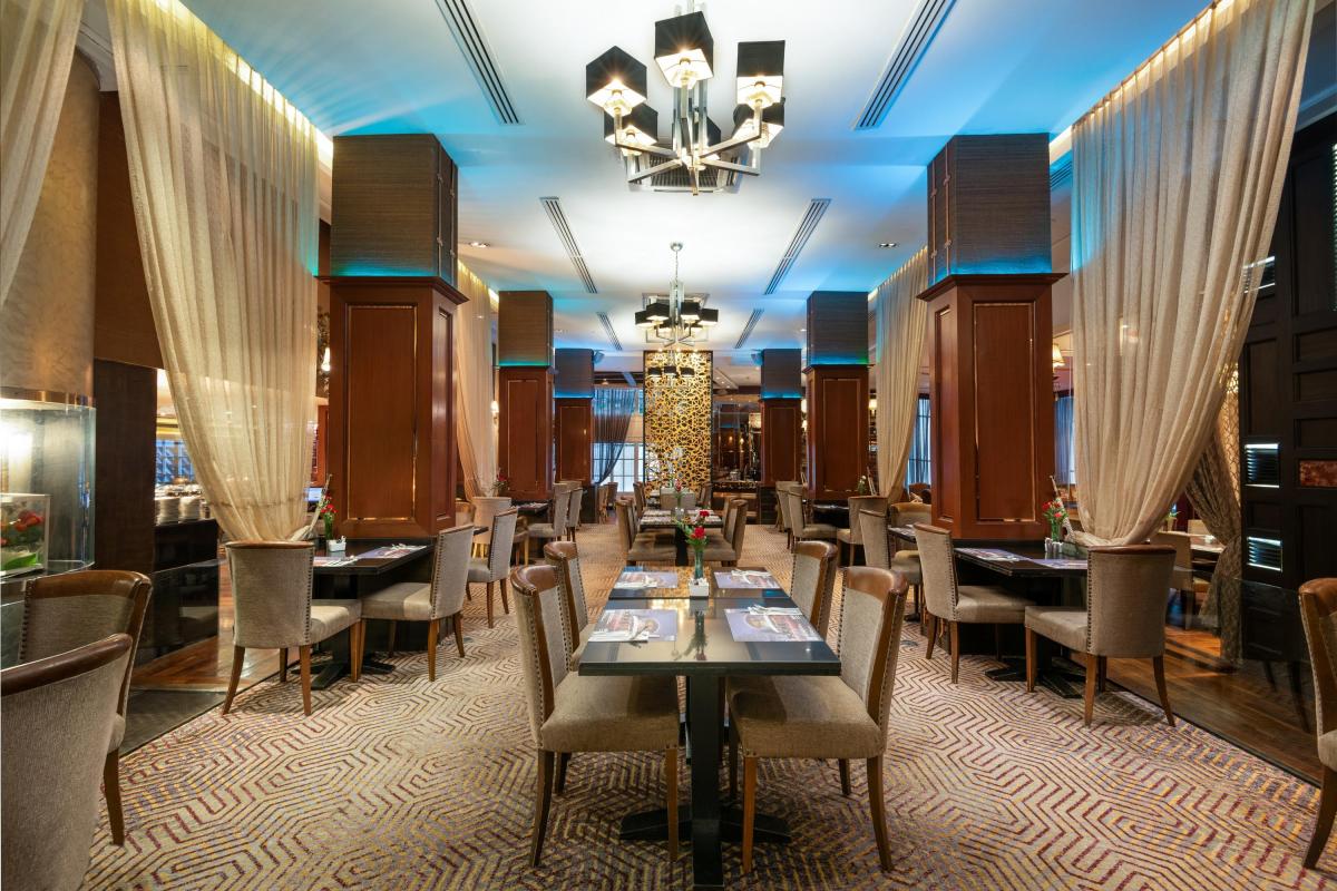 Radisson Suites Bangkok Sukhumvit, Bangkok, Thailand
