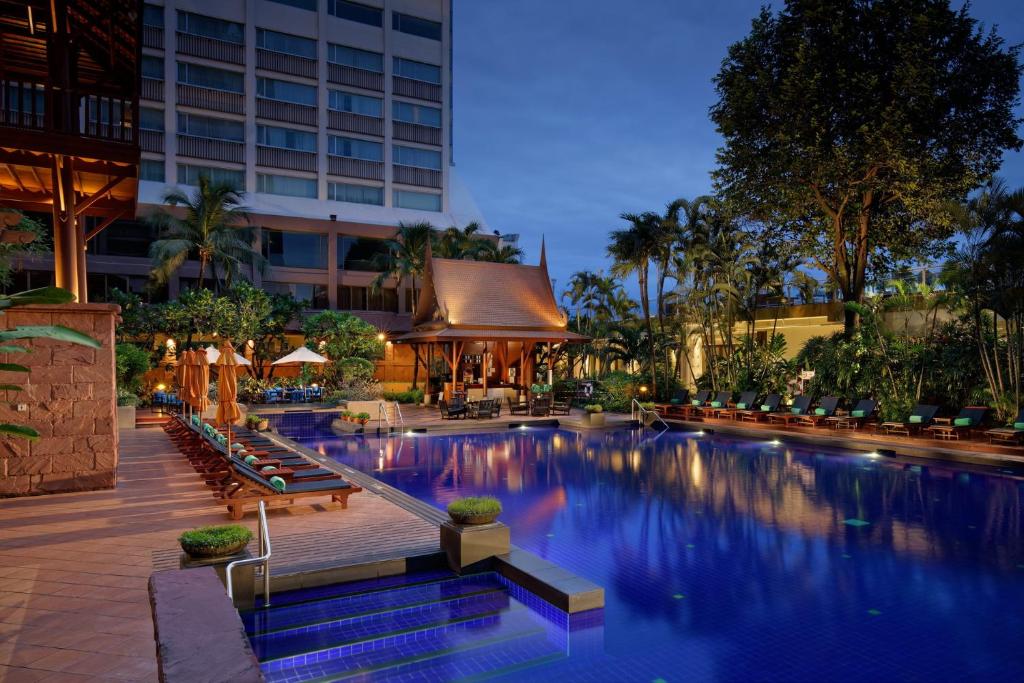 Ramada Plaza by Wyndham Bangkok Menam Riverside, Bangkok, Thailand