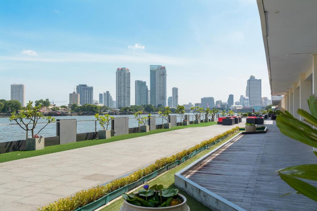 Ramada Plaza by Wyndham Bangkok Menam Riverside, Bangkok, Thailand