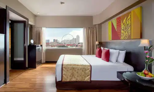 ramada-plaza-by-wyndham-riverside-deluxeriverside3.webp