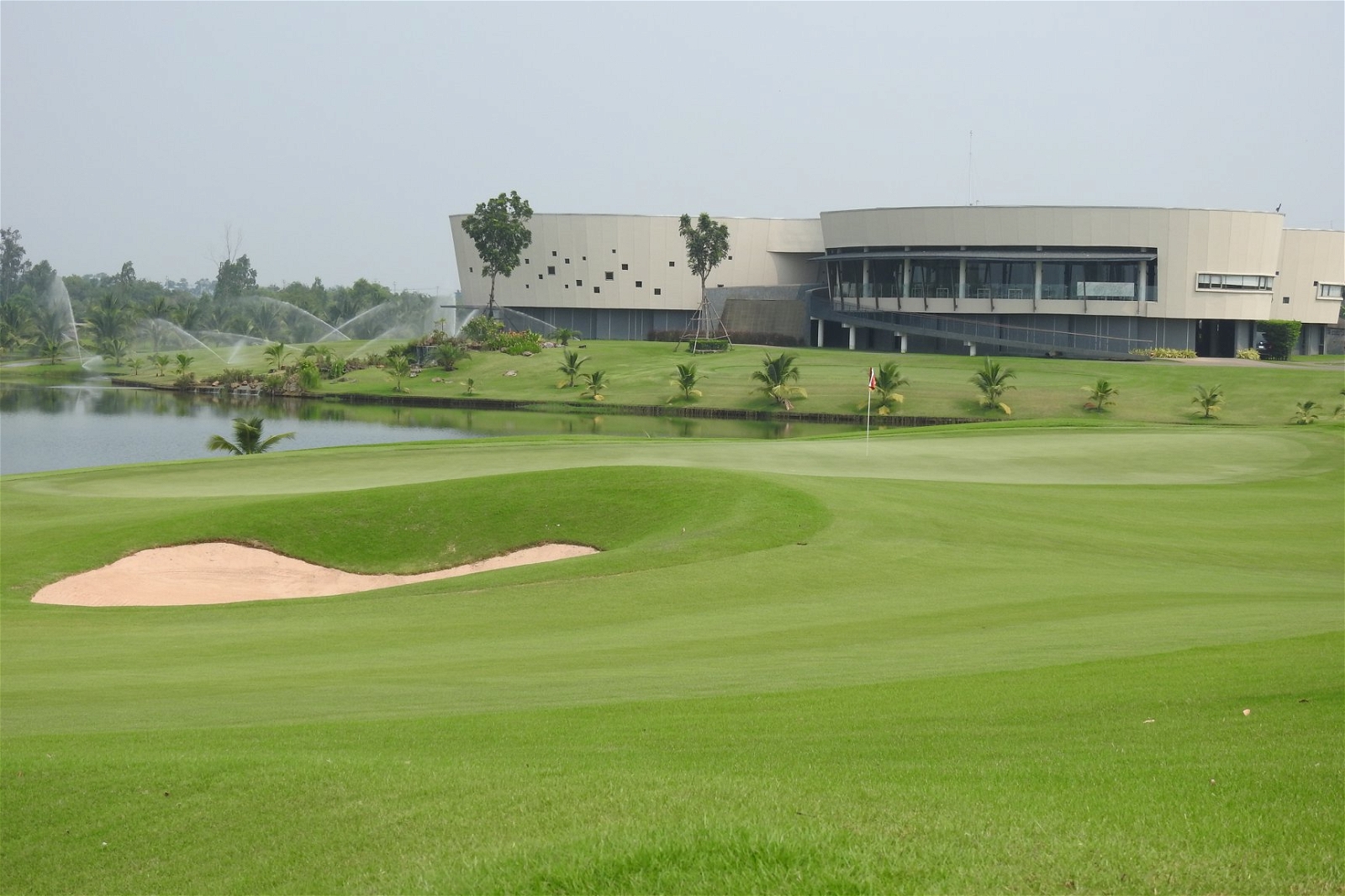 Green, Bunker, Clubhouse, Royal Bang Pa-In Golf Club, Bangkok, Thailand