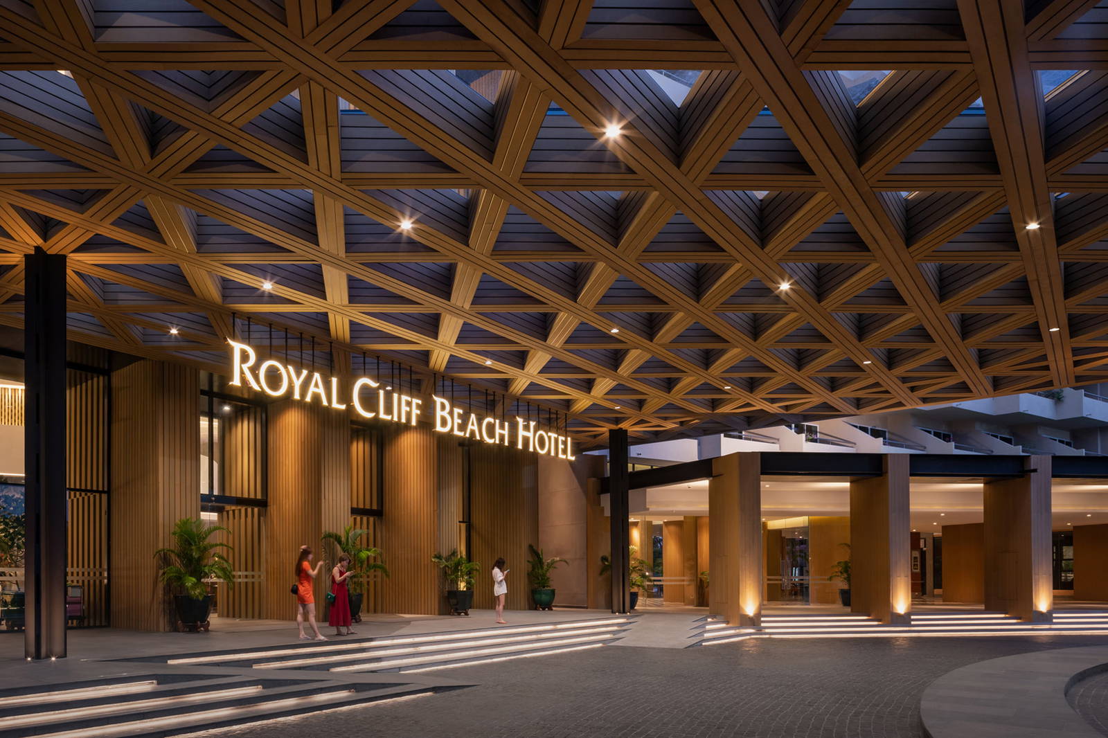 royal-cliff-beach-hotel-20.jpg