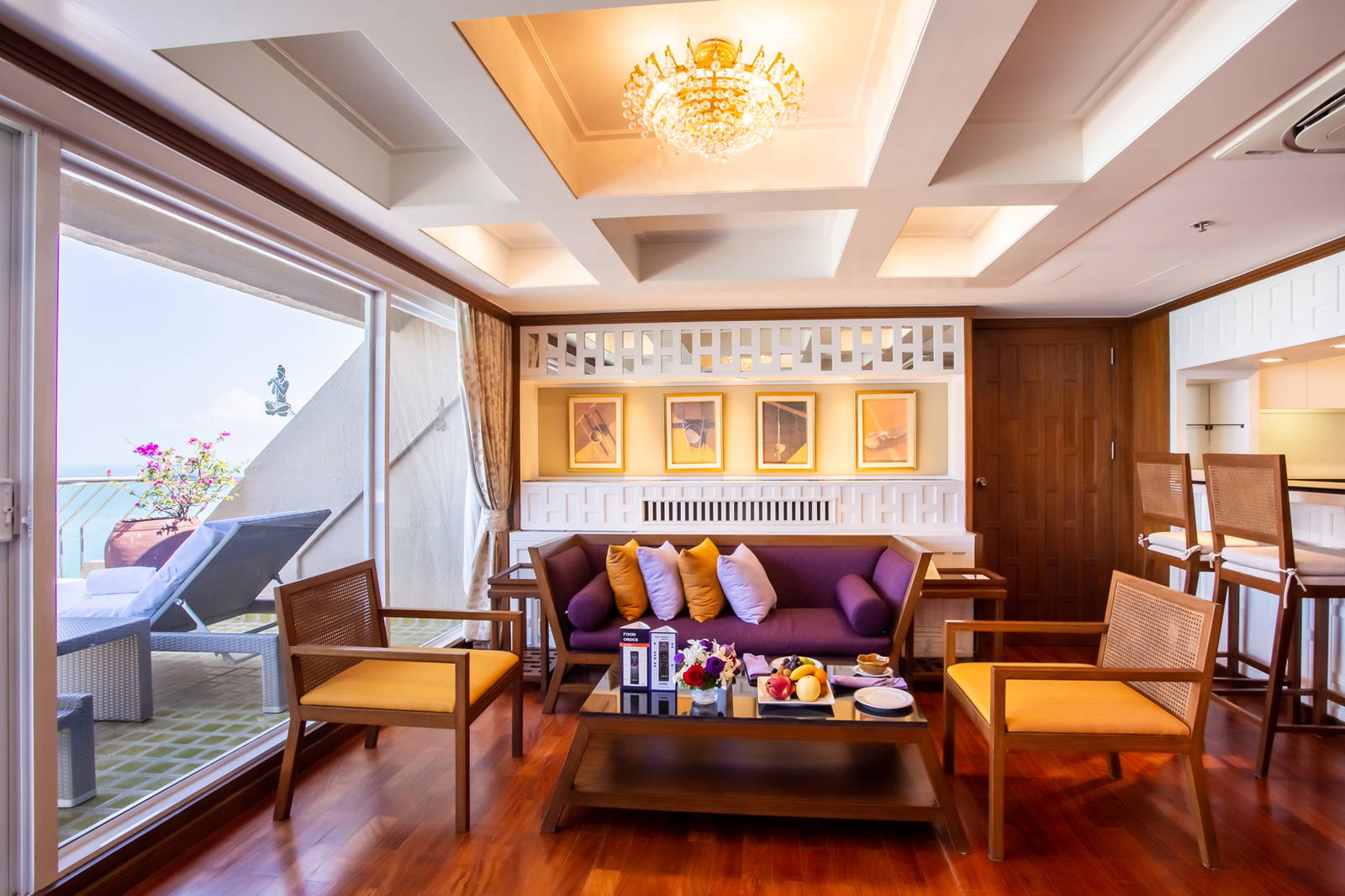 Royal Cliff Beach Hotel, Pattaya, Thailand