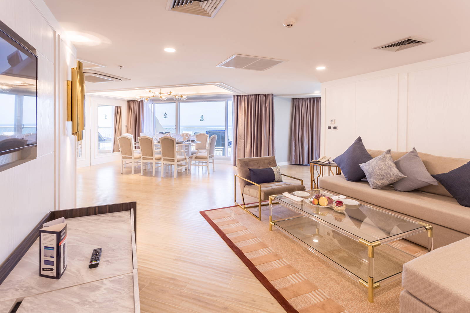 Royal Cliff Beach Hotel, Pattaya, Thailand
