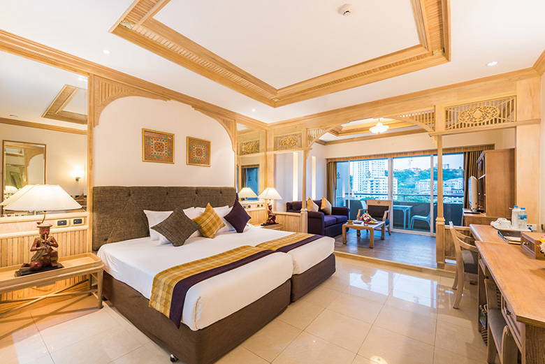Royal Cliff Beach Hotel, Pattaya, Thailand