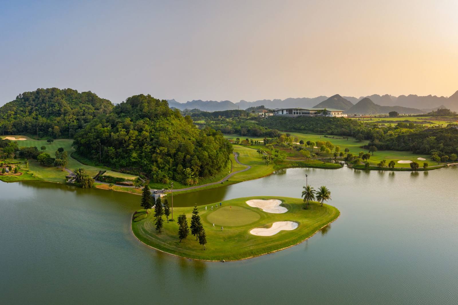 Island Green, Royal Golf Club, Hanoi, Vietnam