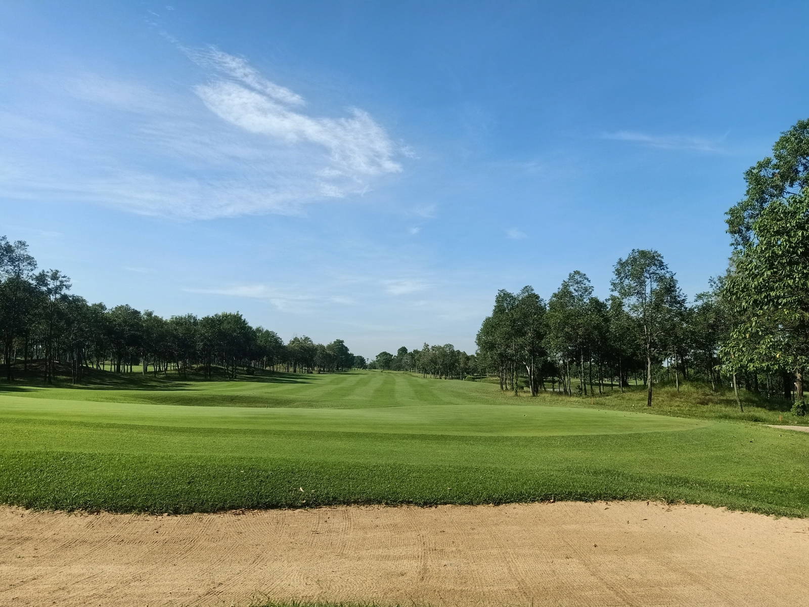 Fairway, Bunker, Royal Cambodia Phnom Penh Golf Club, Phnom Penh, Cambodia