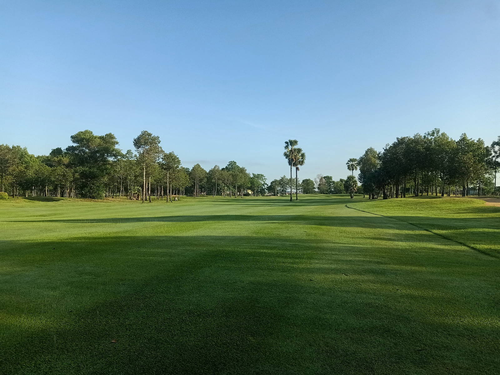 Fairway, Royal Cambodia Phnom Penh Golf Club, Phnom Penh, Cambodia