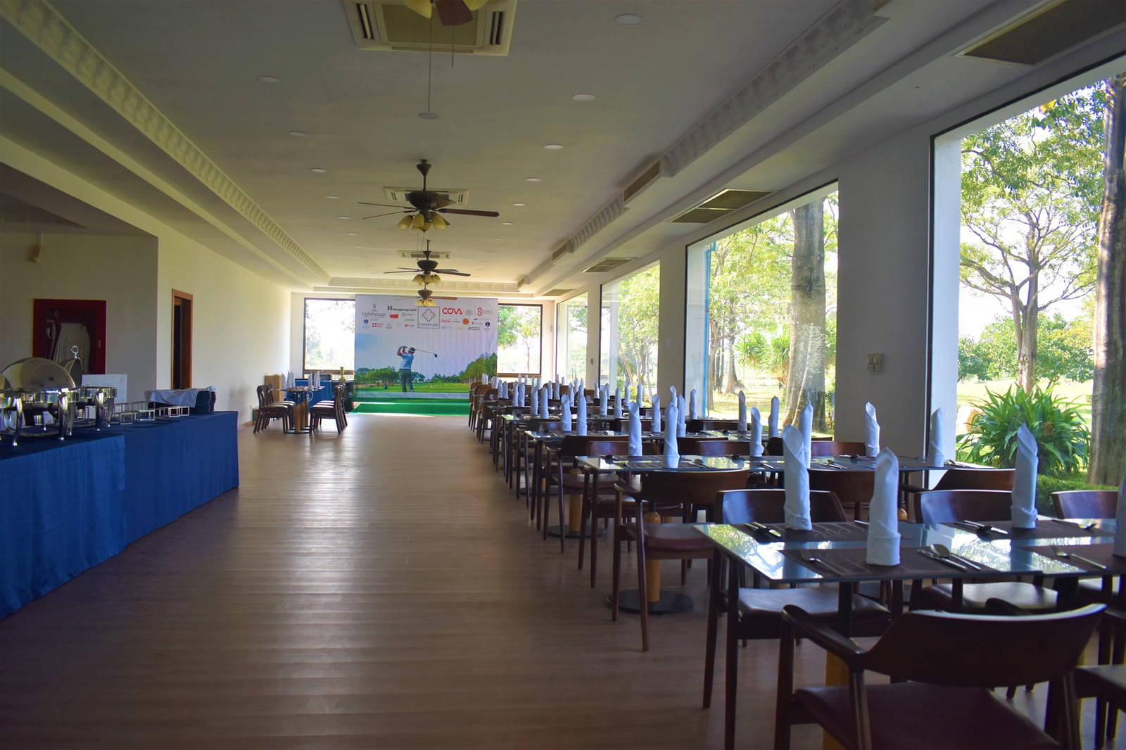 Restaurant, Royal Cambodia Phnom Penh Golf Club, Phnom Penh, Cambodia