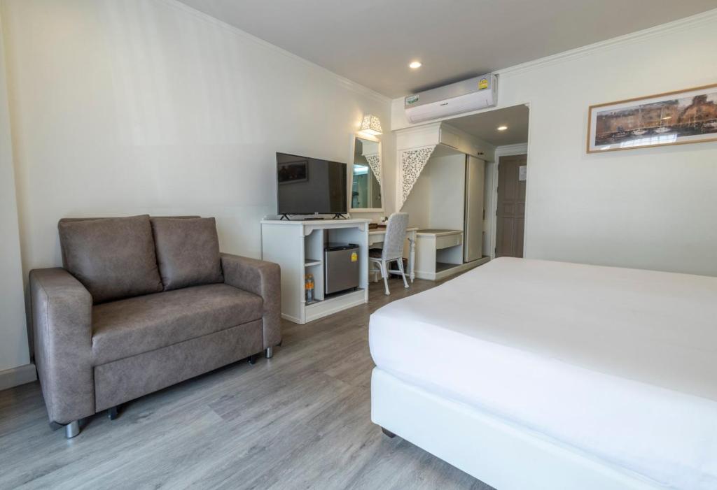 Sabai Sabana, Pattaya