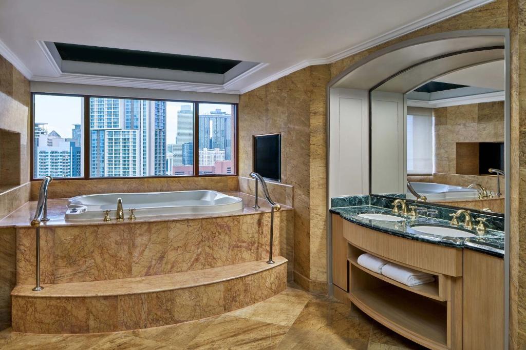 Sheraton Imperial Kuala Lumpur Hotel, Kuala Lumpur, Malaysia