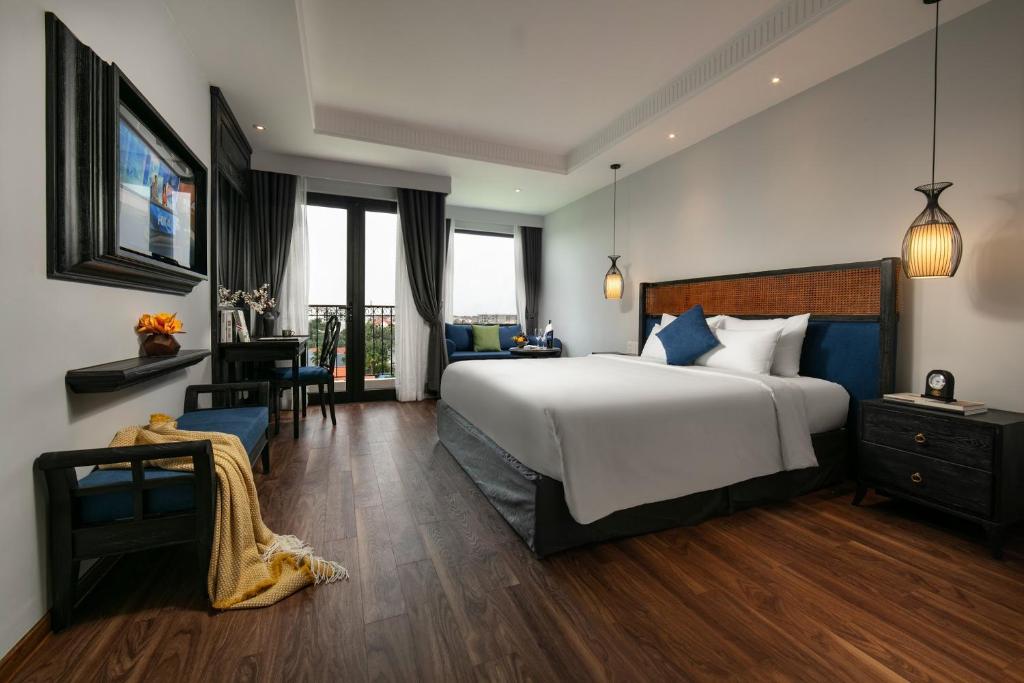 Shining Riverside Hoi An Boutique & Spa, Da Nang / Hoi An