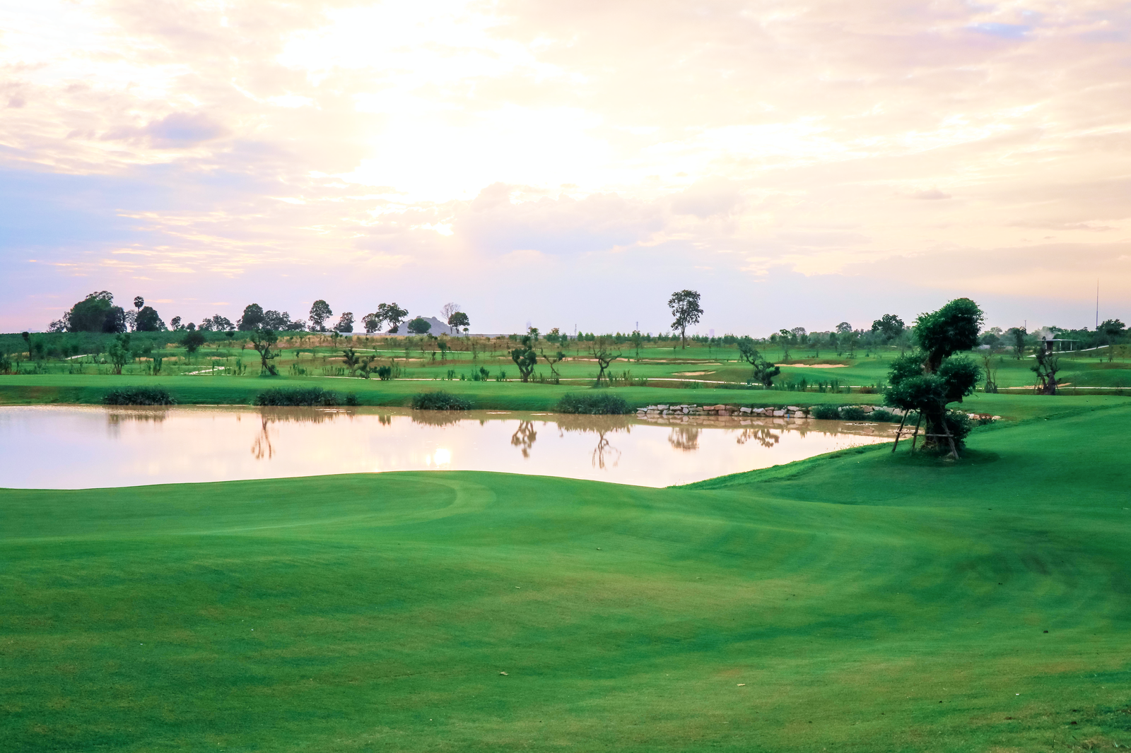 Fairway, Water Hazard, Siam Country Club (Rolling Hills), Pattaya, Thailand