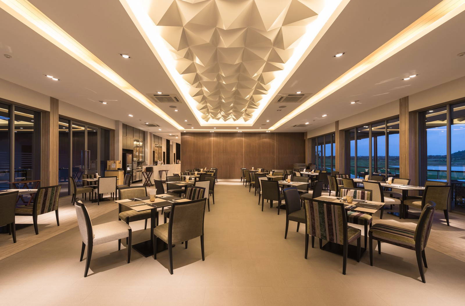 Restaurant, Siam Country Club (Waterside Course), Pattaya, Thailand