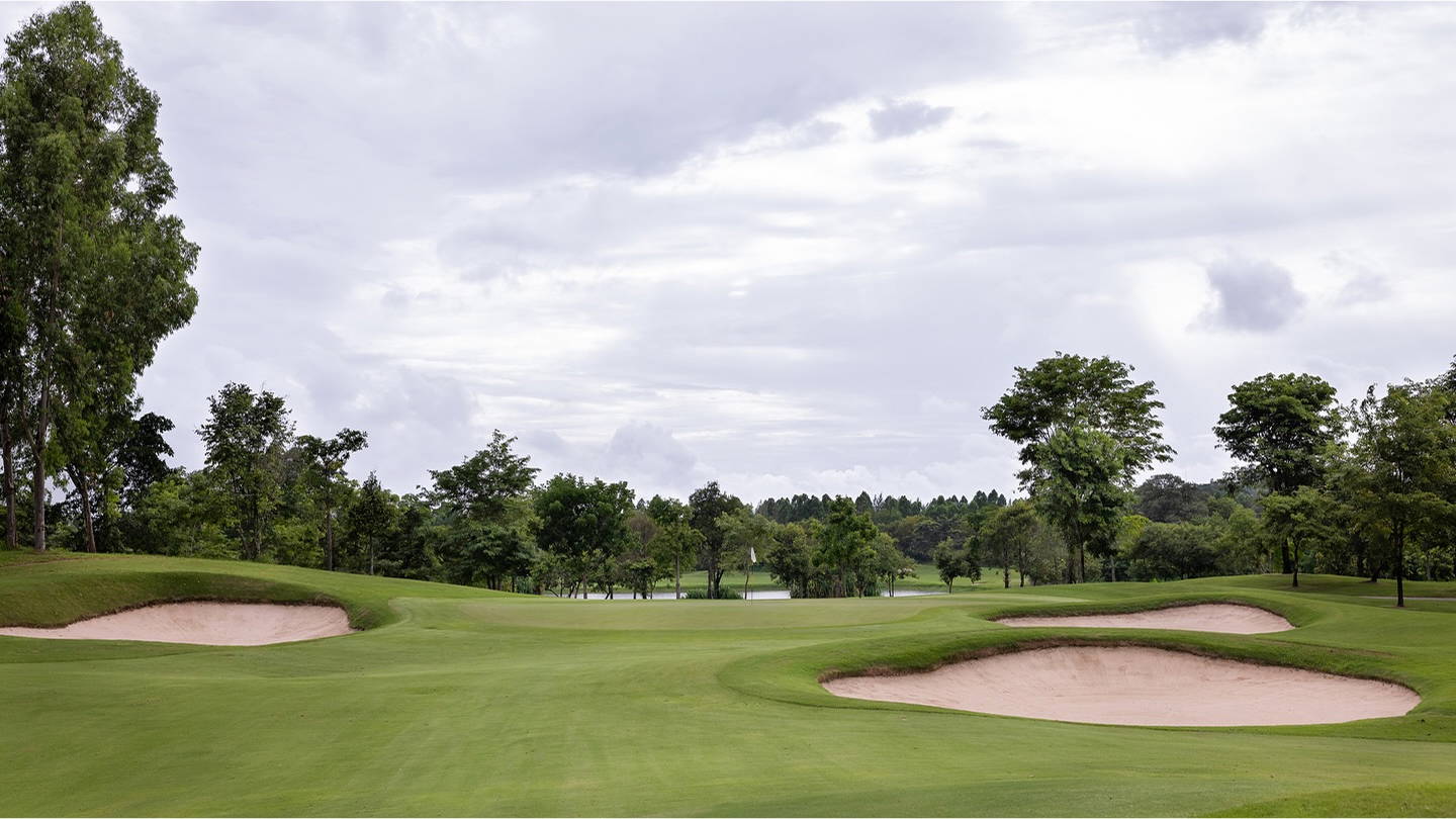 Approach, Siam Country Club (Waterside Course), Pattaya, Thailand