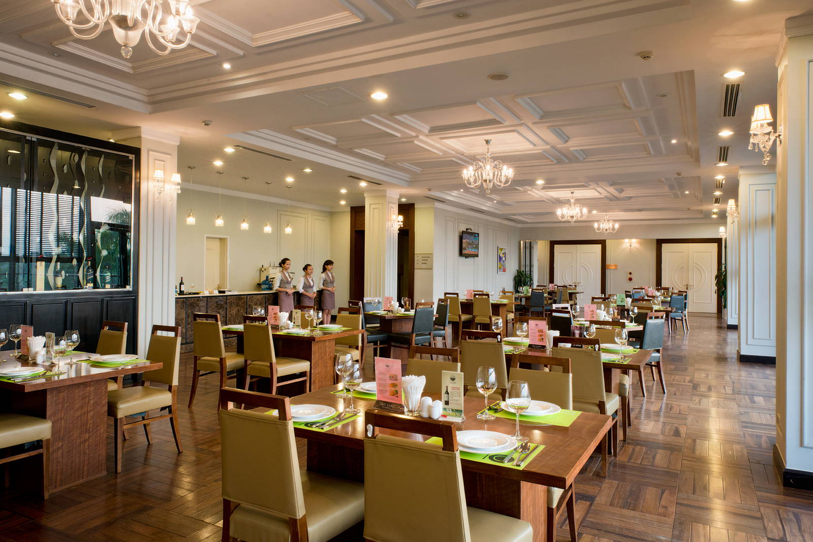 Restaurant, Sky Lake Resort & Golf Club (Sky Course), Hanoi, Vietnam