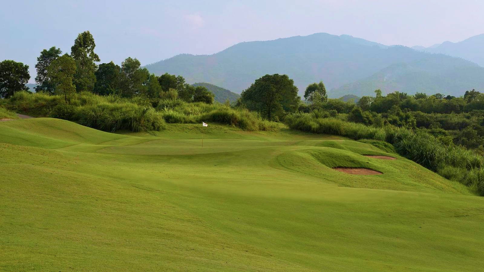 Green, Fairway, Sky Lake Resort & Golf Club (Sky Course), Hanoi, Vietnam
