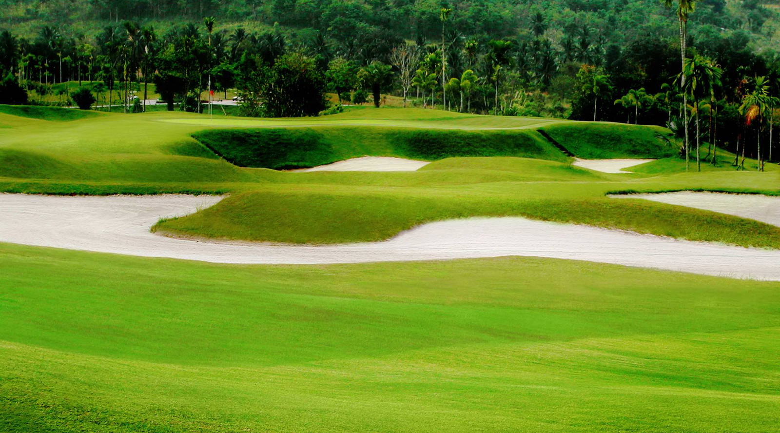 Fairway Bunker, St Andrews 2000 Golf Club, Pattaya, Thailand