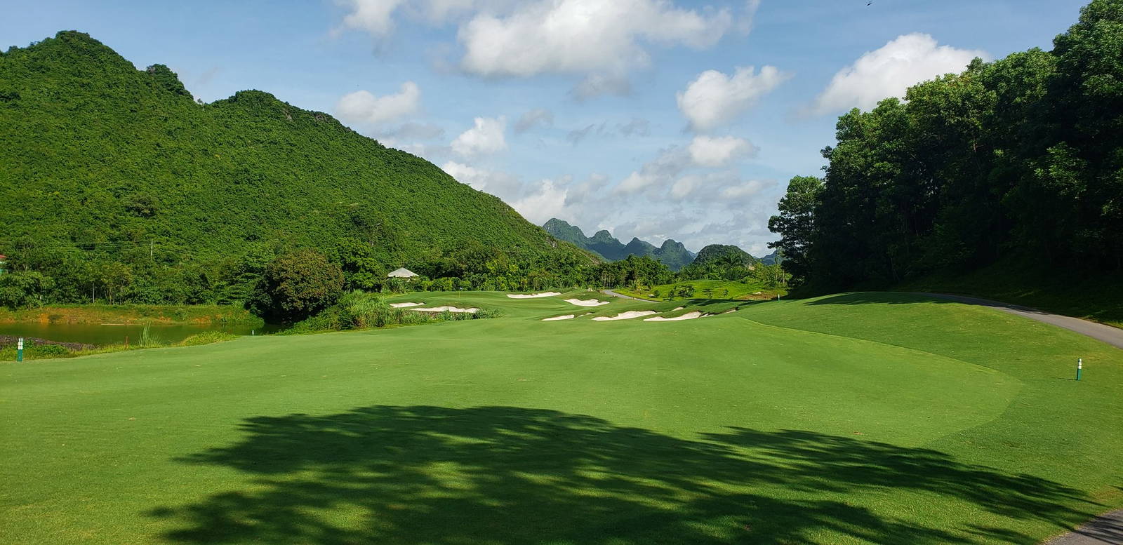 Approach, Stone Valley Golf & Resort, Hanoi, Vietnam