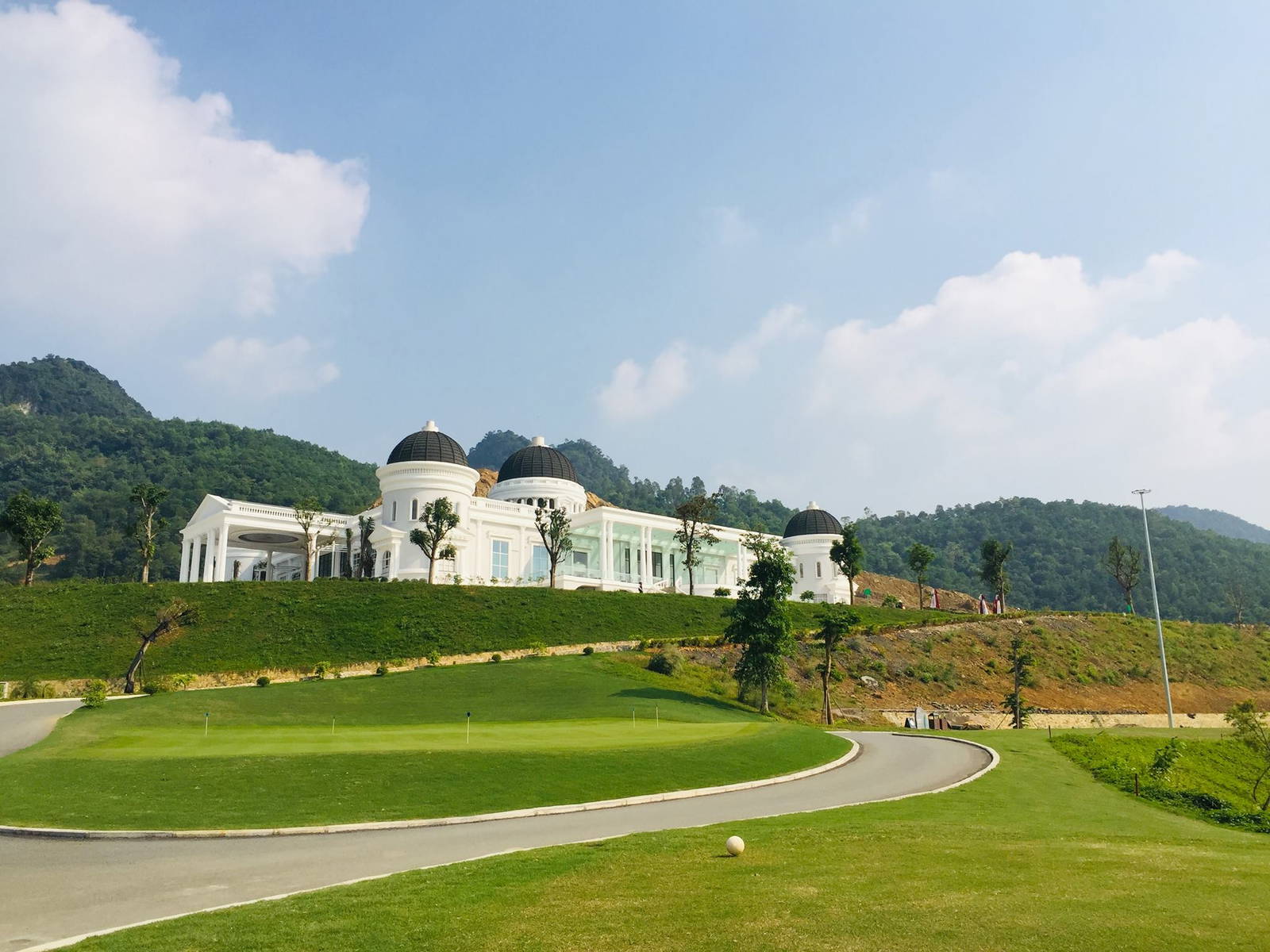Practice Green, Clubhouse, Stone Valley Golf & Resort, Hanoi, Vietnam