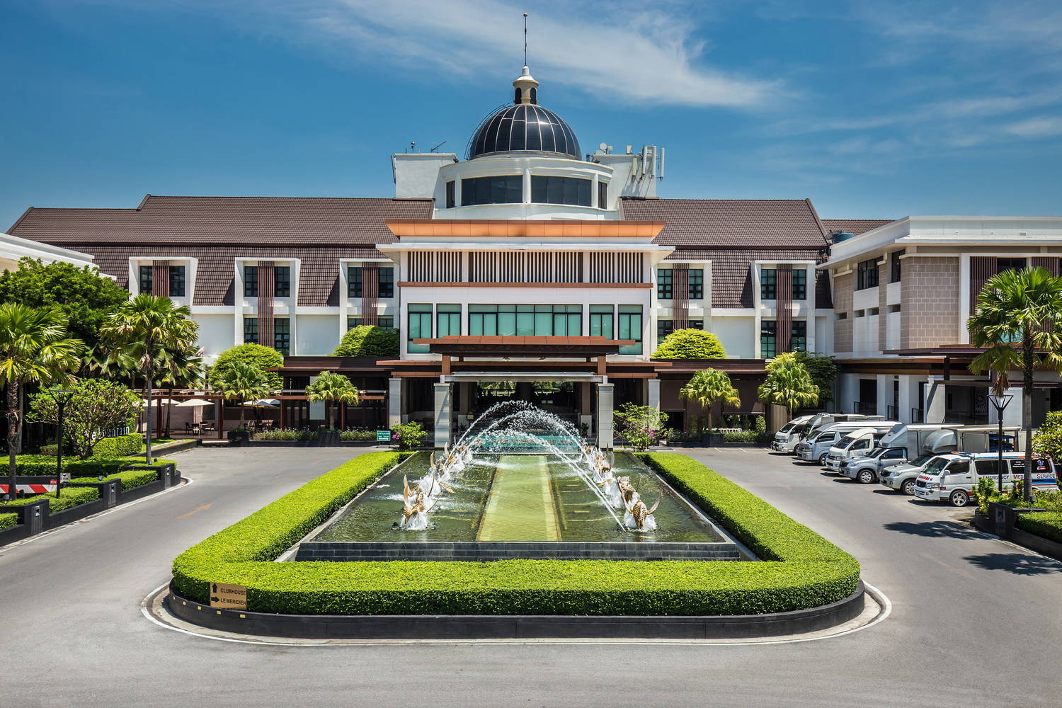 Clubhouse, Summit Windmill Golf Club, Bangkok, Thailand