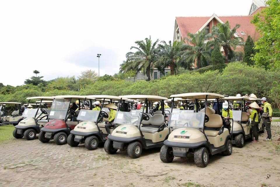 Cart, Tam Dao Golf Resort, Hanoi, Vietnam