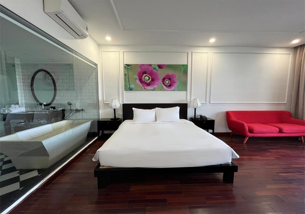 Thanh Binh Riverside Hotel, Da Nang / Hoi An