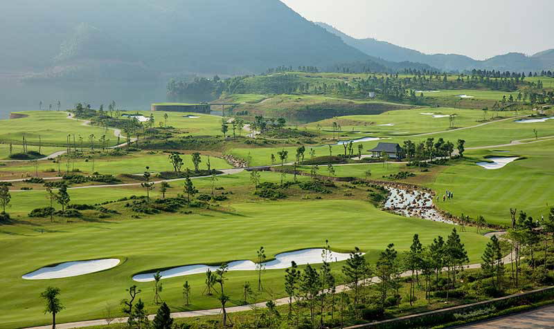 Fairway, Bunker, Thanh Lanh Golf Resort, Hanoi, Vietnam