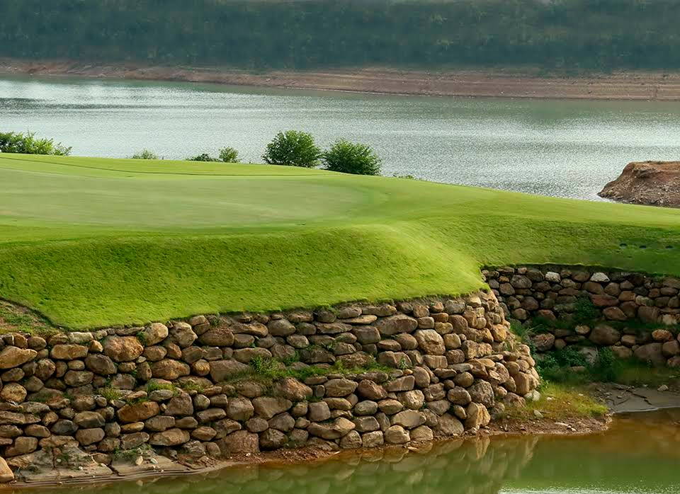 Green, Water Hazard, Thanh Lanh Golf Resort, Hanoi, Vietnam