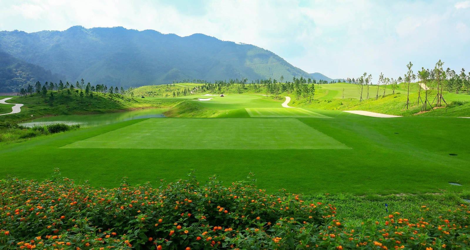 Tee Box, Thanh Lanh Golf Resort, Hanoi, Vietnam