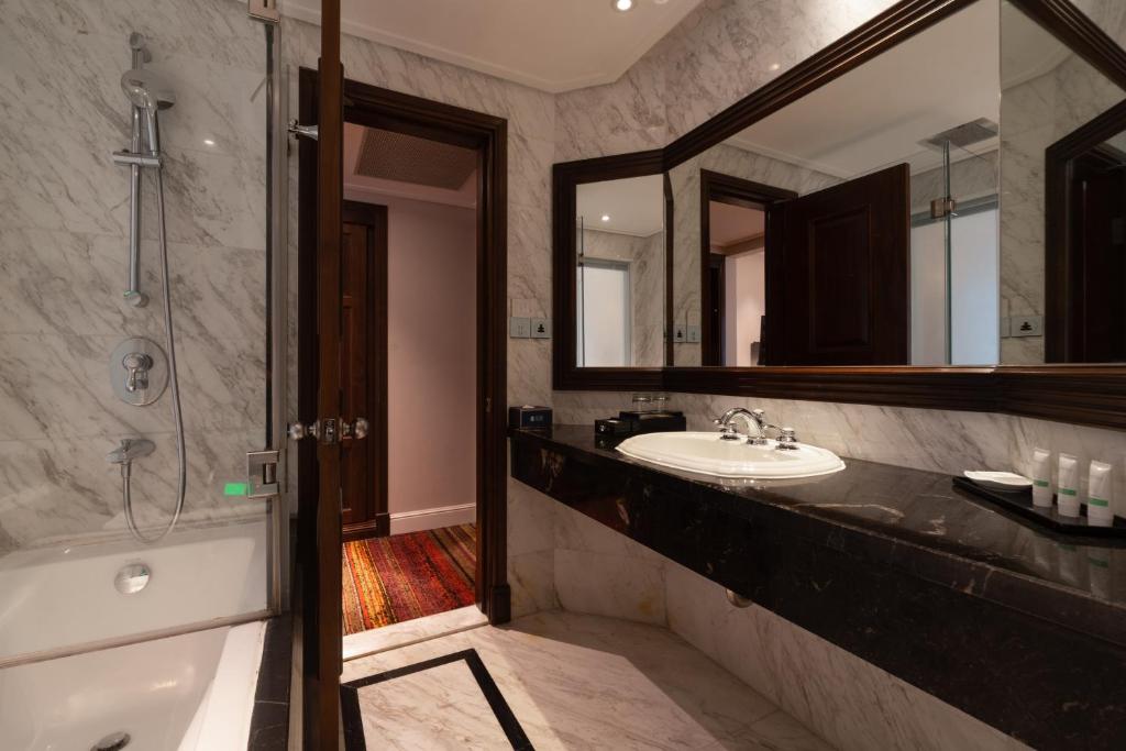 The Lapis Hotel, Hanoi