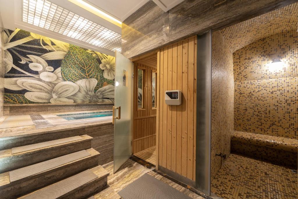 The Lapis Hotel, Hanoi