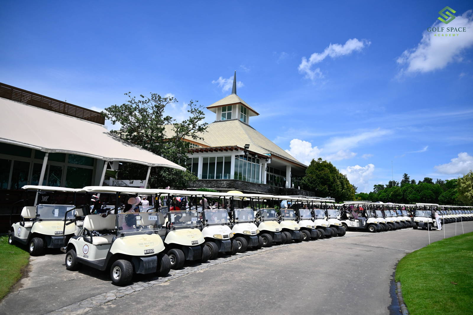 Clubhouse, Cart, The RG City Golf Club (formerly Royal Gems Golf City), Bangkok, Thailand