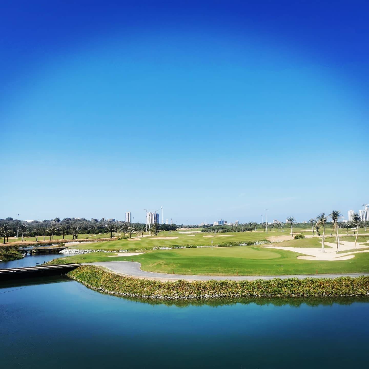 Green, Water Hazard, Tower Links Golf Club, Dubai, United Arab Emirates