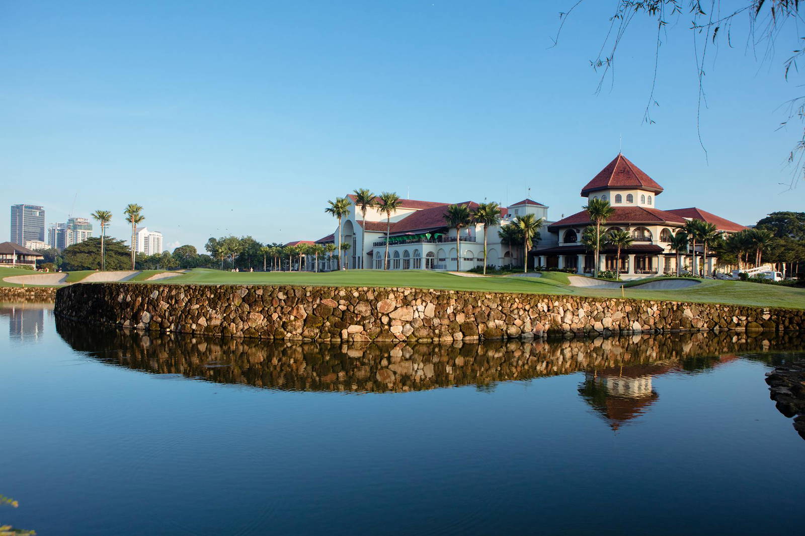 Green, Water Hazard, Kuala Lumpur Golf & Country Club (East Course), Kuala Lumpur, Malaysia