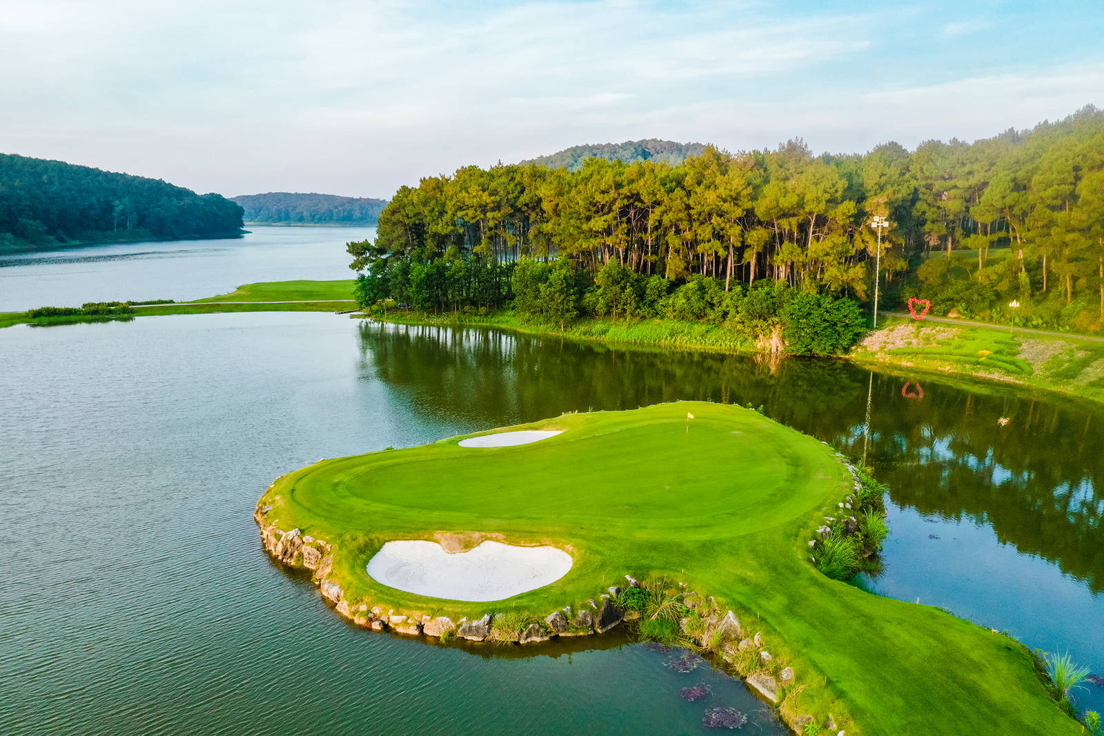 Island Green, Trang An Golf & Country Club, Hanoi, Vietnam
