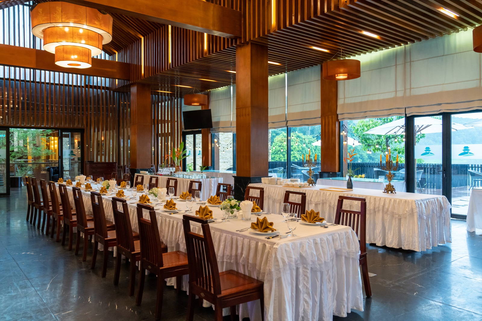 Restaurant, Trang An Golf & Country Club, Hanoi, Vietnam