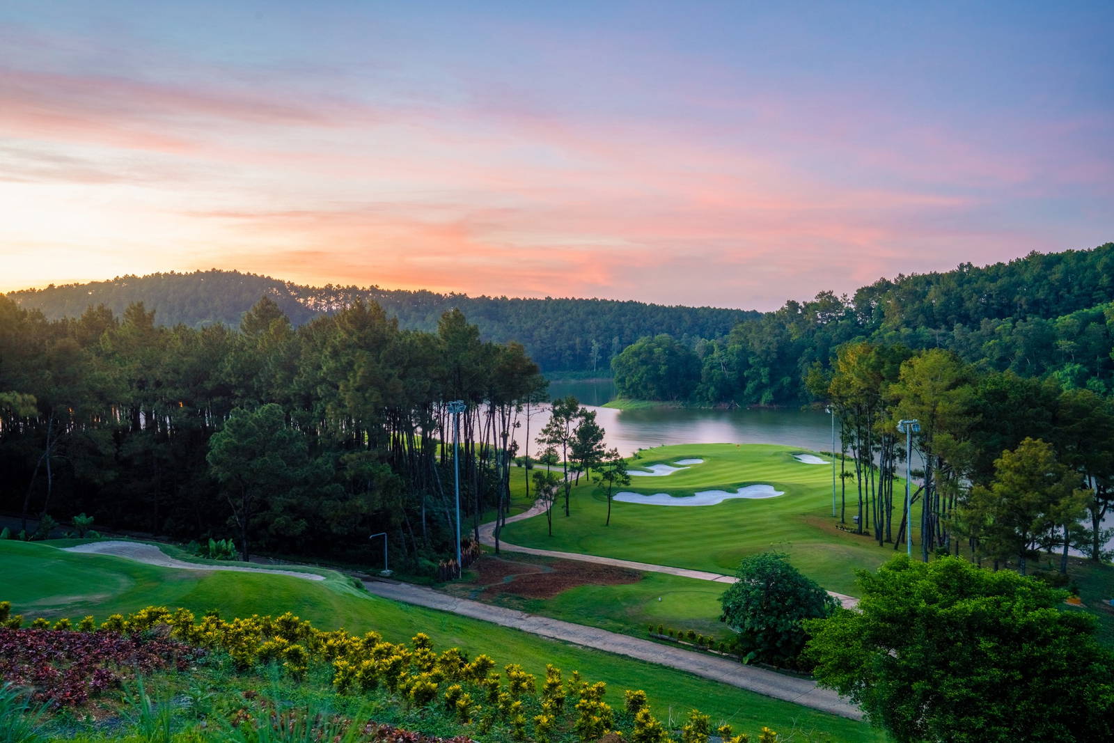 Tee Box, Green, Trang An Golf & Country Club, Hanoi, Vietnam