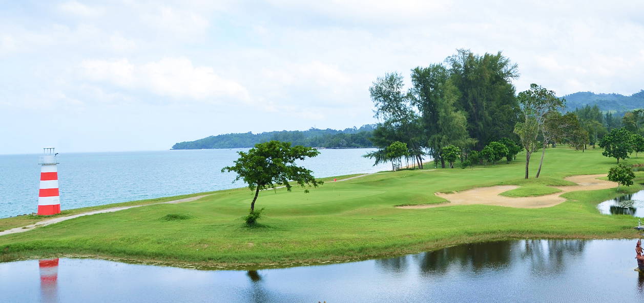 Green, Water Hazard, Bunker, Tublamu Navy Golf Course, Khao Lak, Thailand