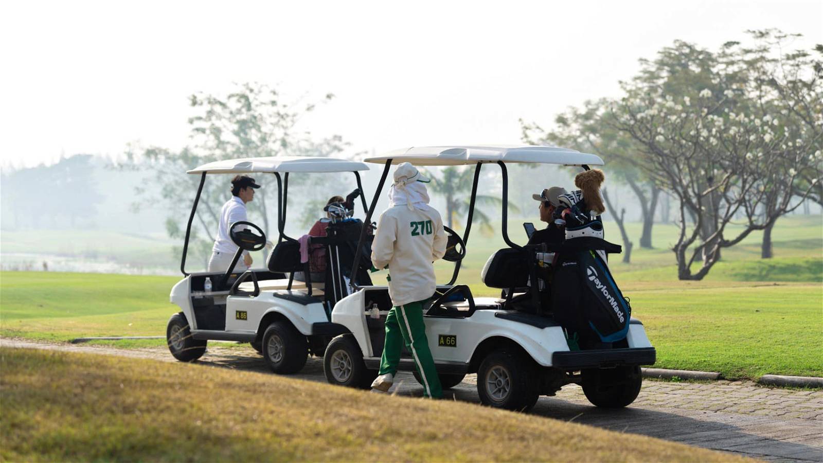 Caddie, Cart, Uniland Golf & Country Club, Bangkok, Thailand