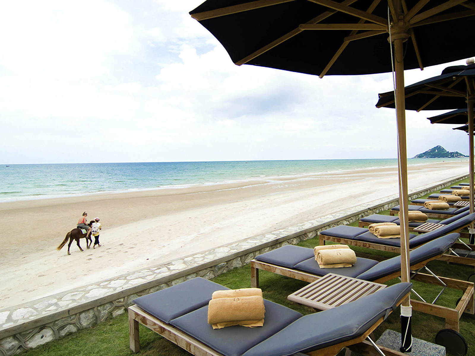 V Villas Hua Hin - M Gallery, Hua Hin