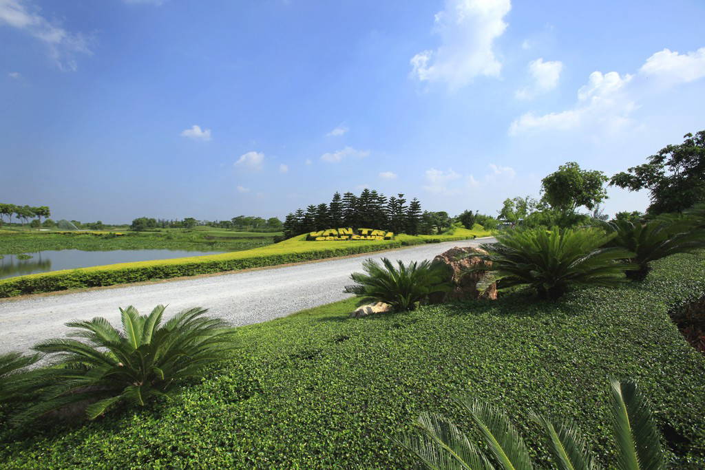 Van Tri Golf Club, Hanoi, Vietnam