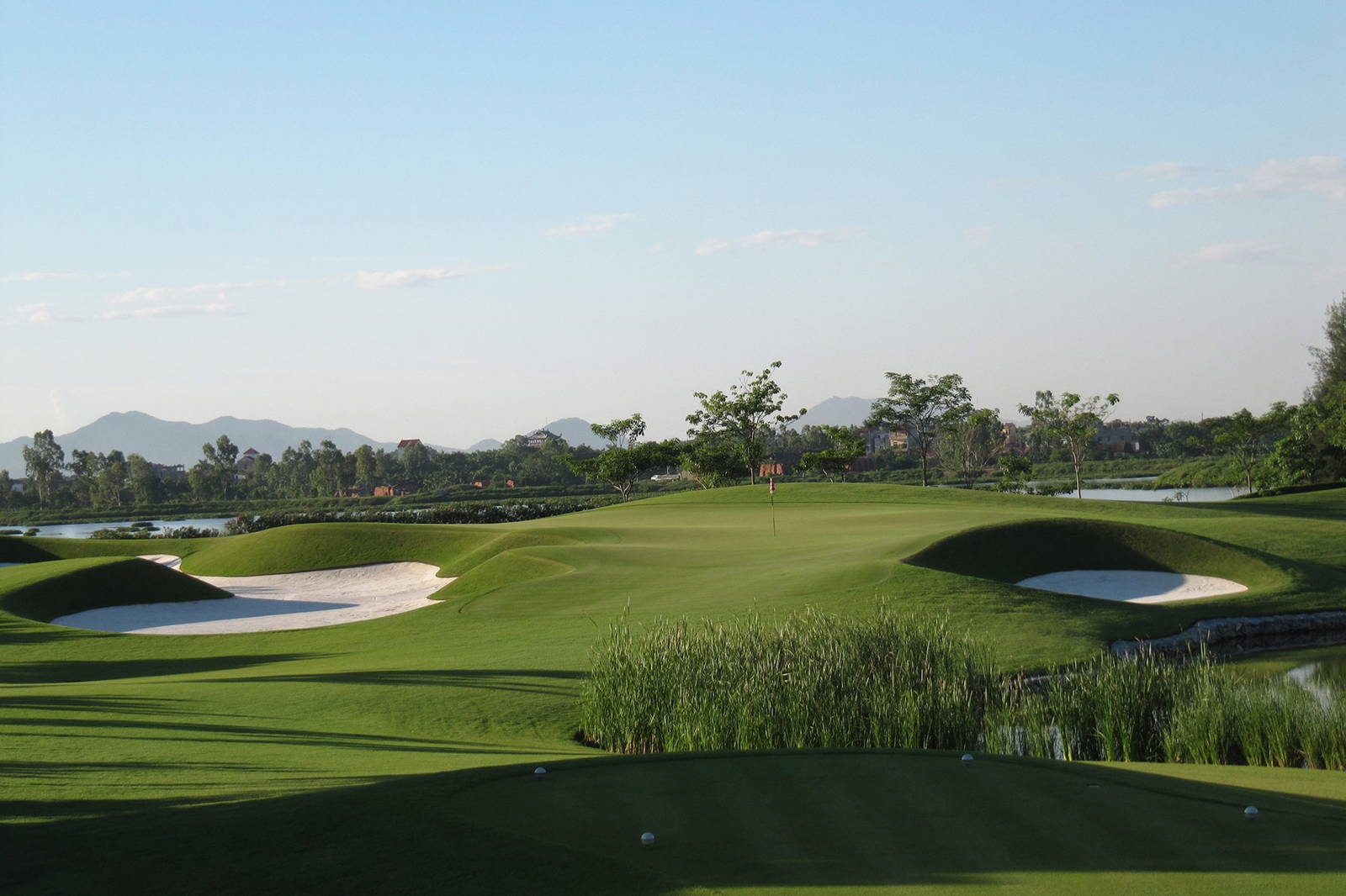 Green, Van Tri Golf Club, Hanoi, Vietnam