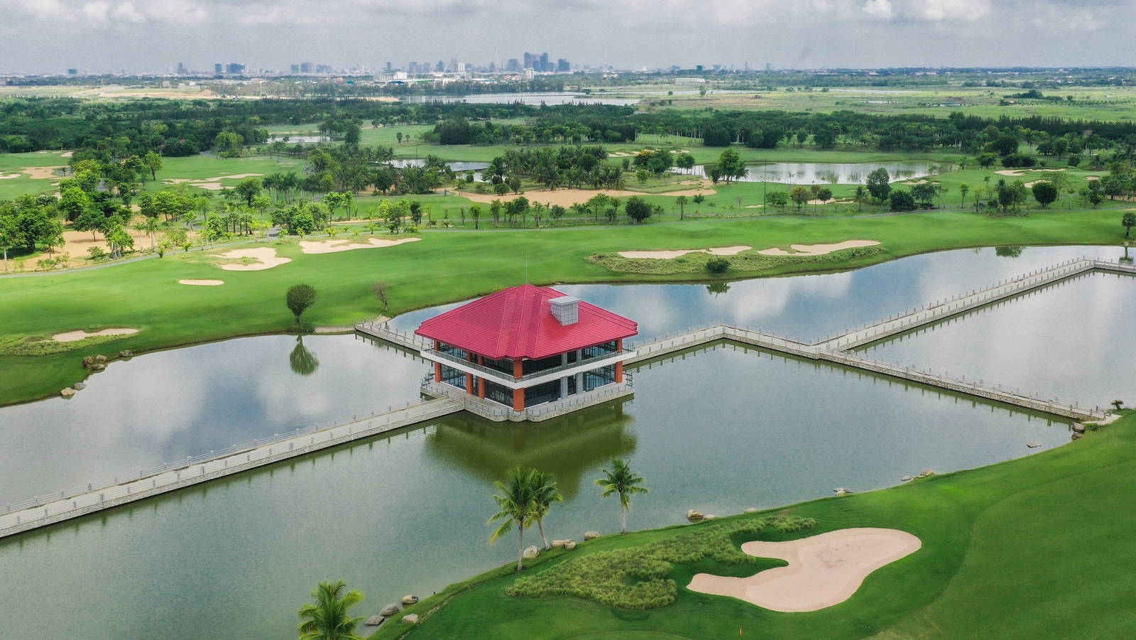 Pavillion, Vattanac Golf Resort (West Course), Phnom Penh, Cambodia